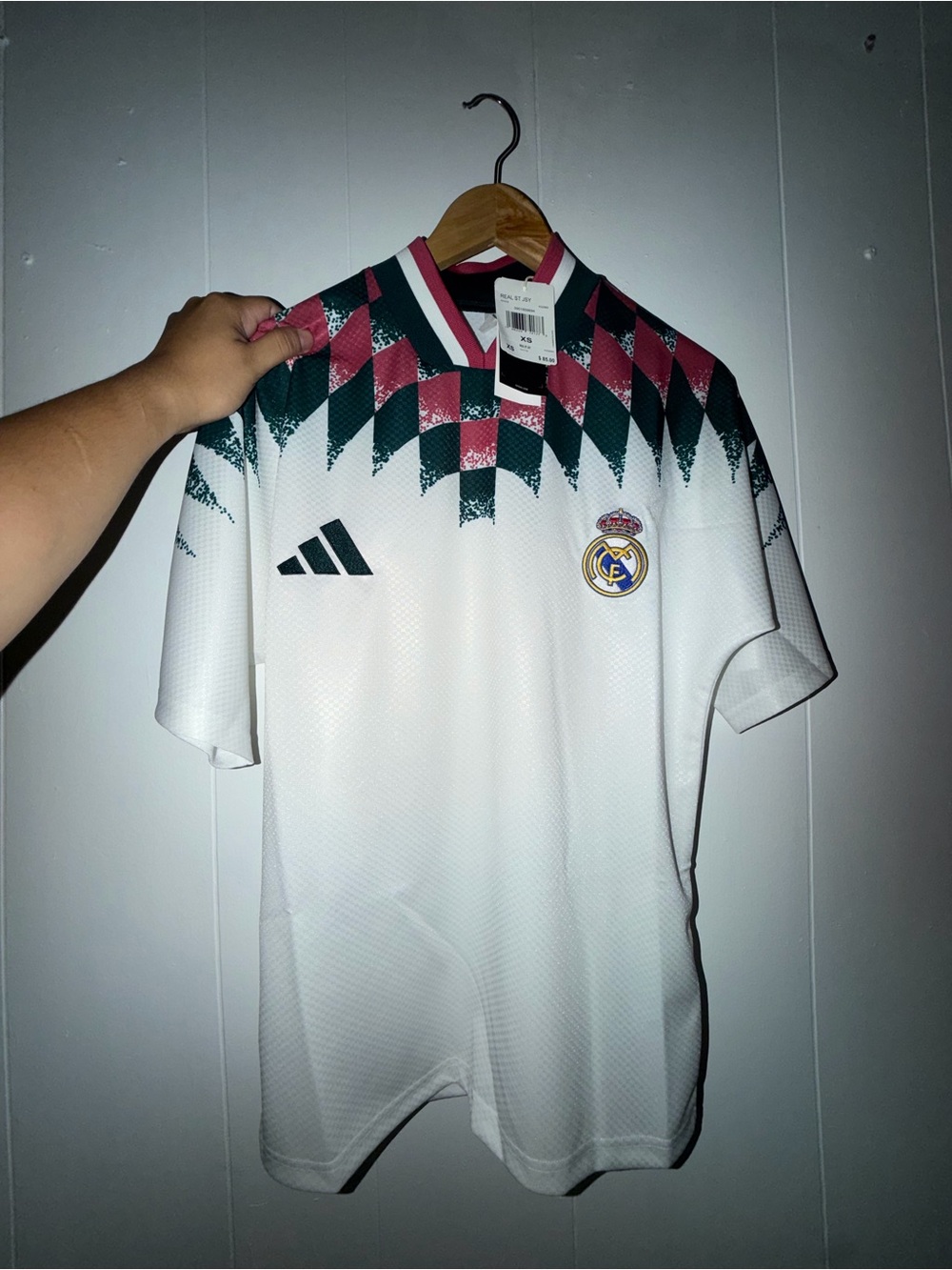 Men Adidas Real Madrid Stadium Version jersey Size XS
